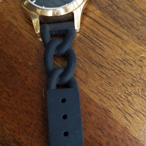 Coach Maddy Watch Black with Black Rubber Strap - Picture 4 of 8